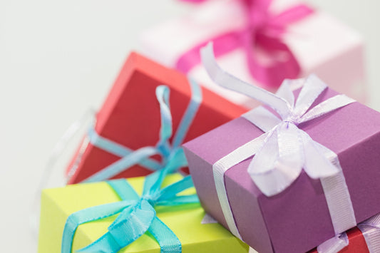 colors of colorful gifts